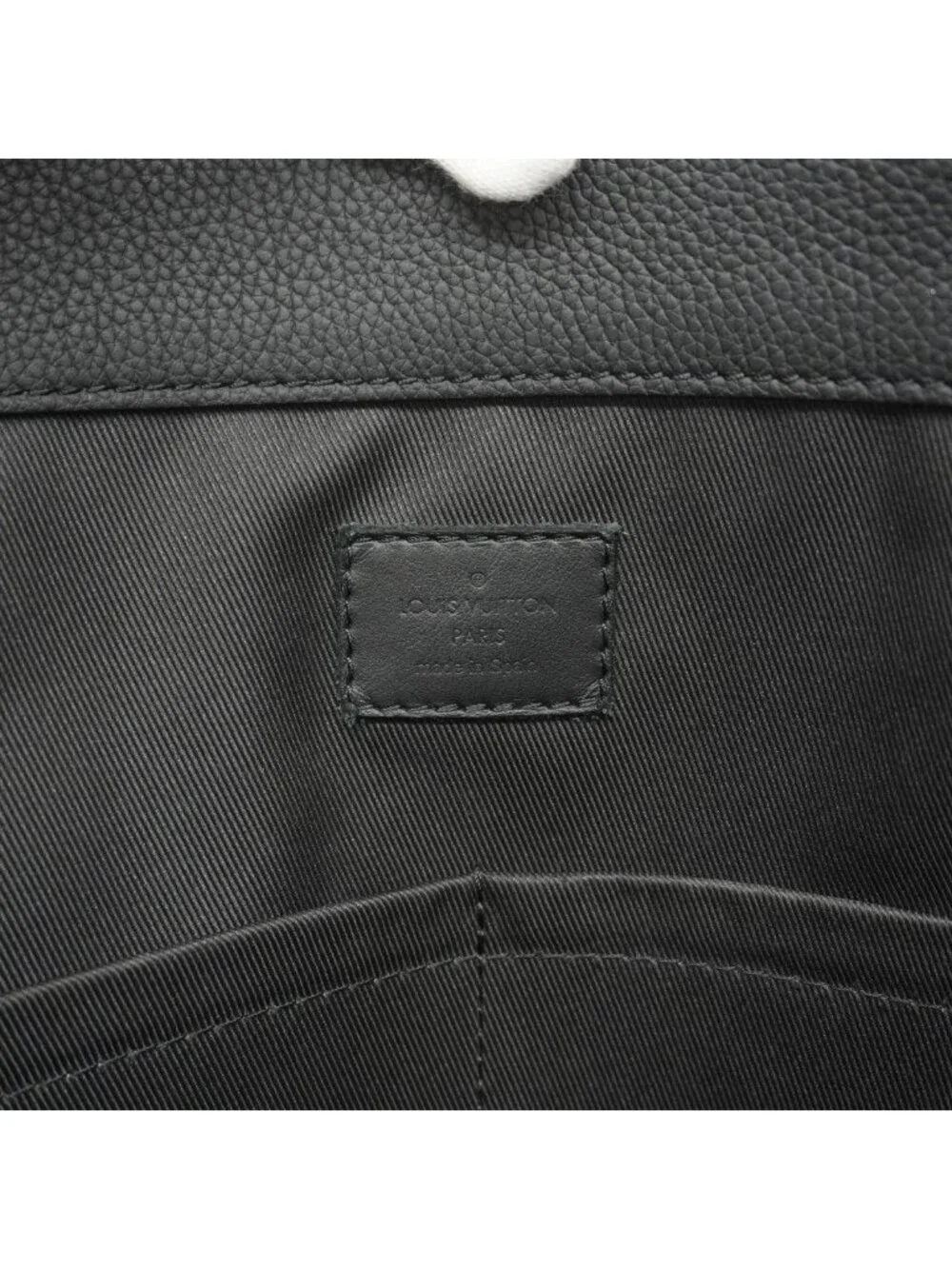 Louis Vuitton Tote Aerogram Takeoff Black